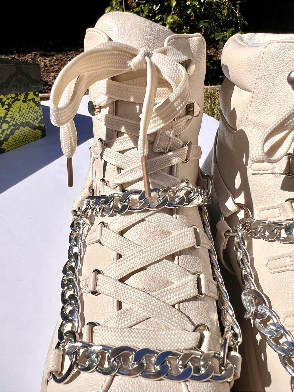 Chunky Platform Combat
Boots w/Silver Chains in Off White/Cream; Military Grunge - Picture 3 of 15
